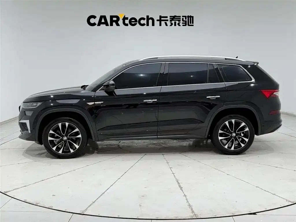 Skoda Kodiaq — фото 9