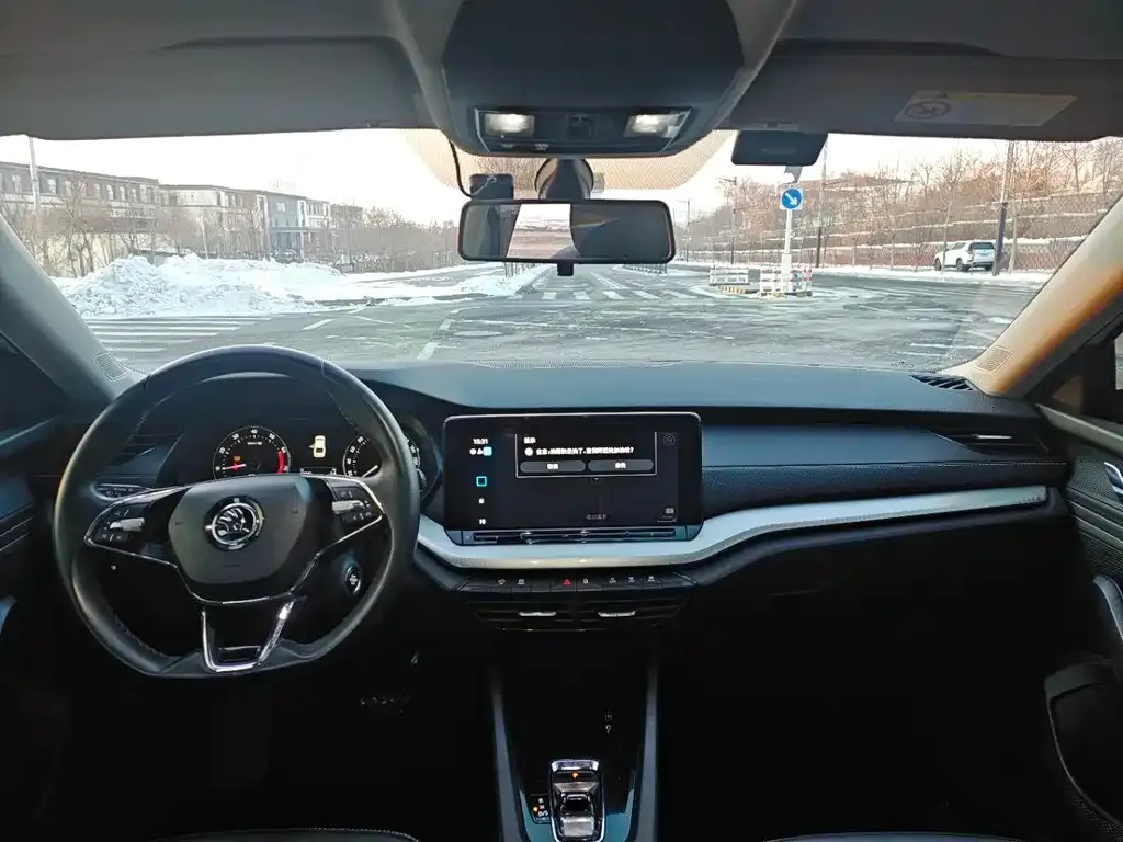 Skoda Octavia — фото 8
