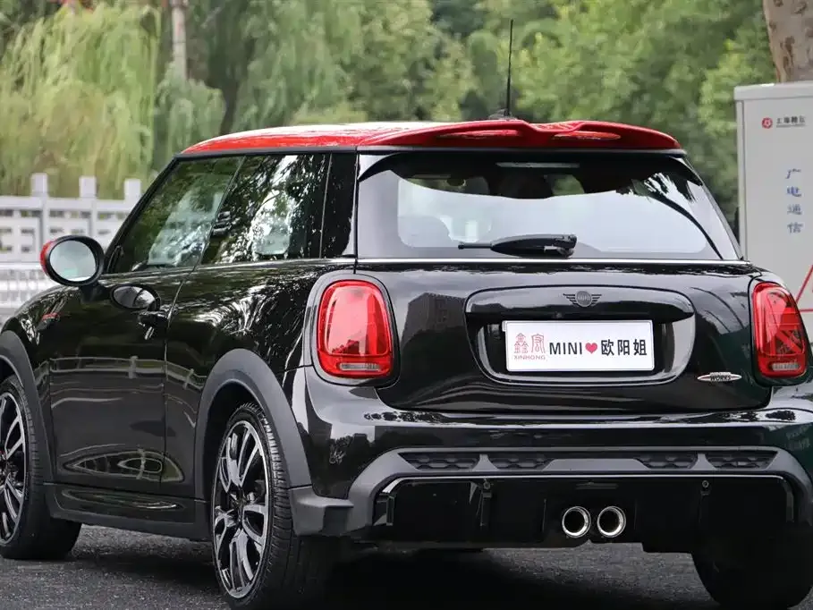 MINI JCW (John Cooper Works) — фото 8