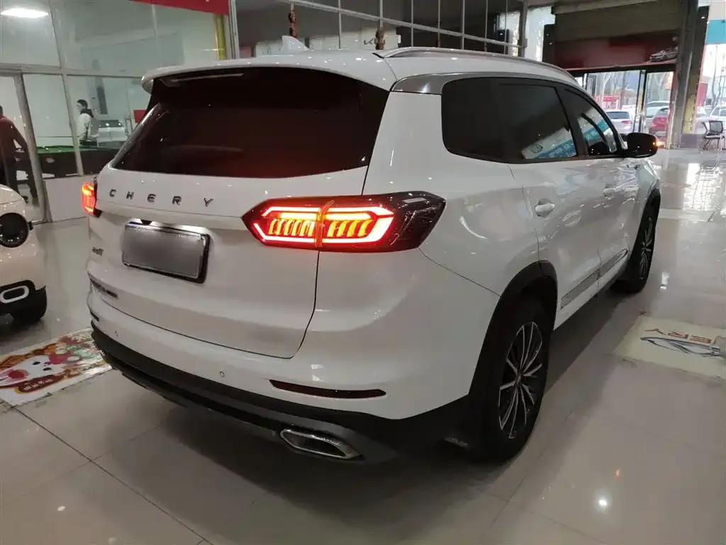 Chery Tiggo 8 PLUS — фото 5