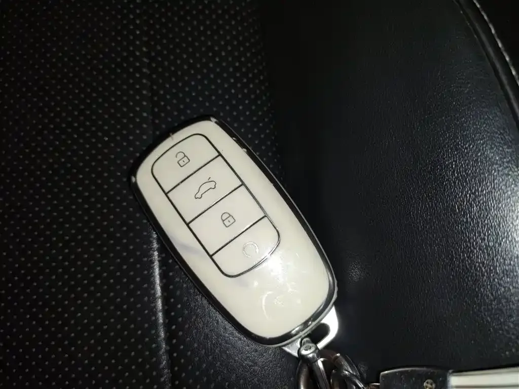 Chery Tiggo 8 PLUS — фото 8