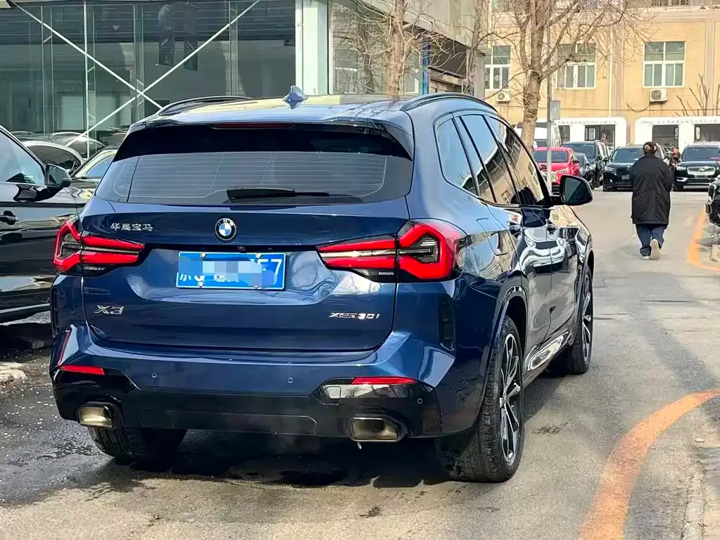 BMW X3 — фото 10