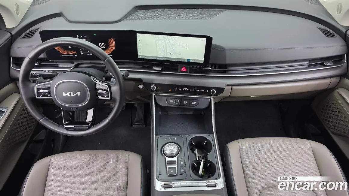 Kia Carnival — фото 10