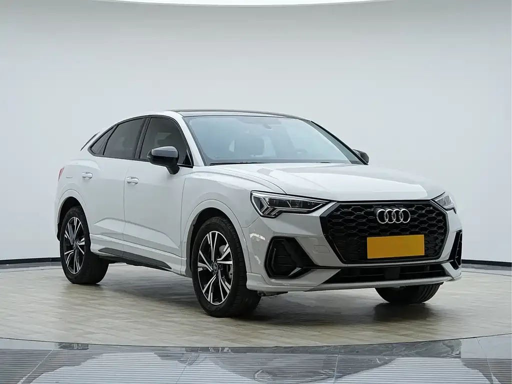 Audi Q3 Sportback — фото 6