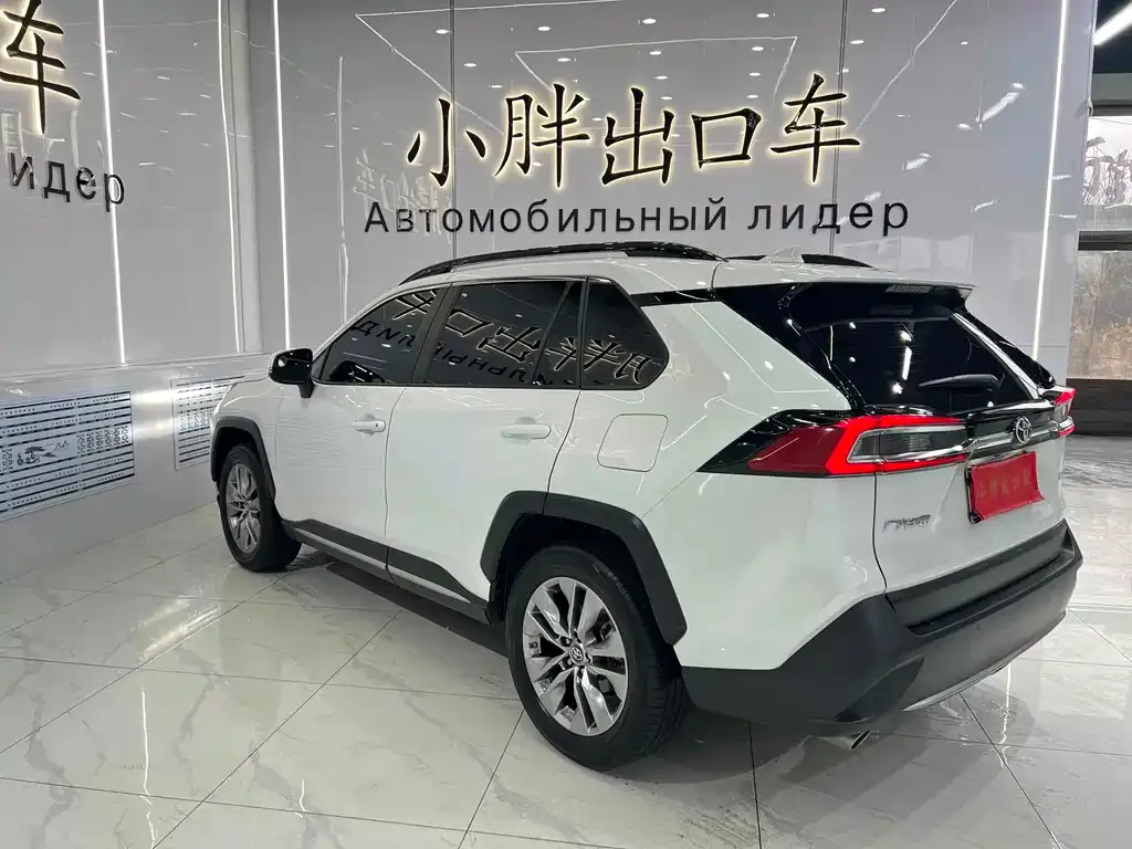 Toyota Wildlander — фото 4