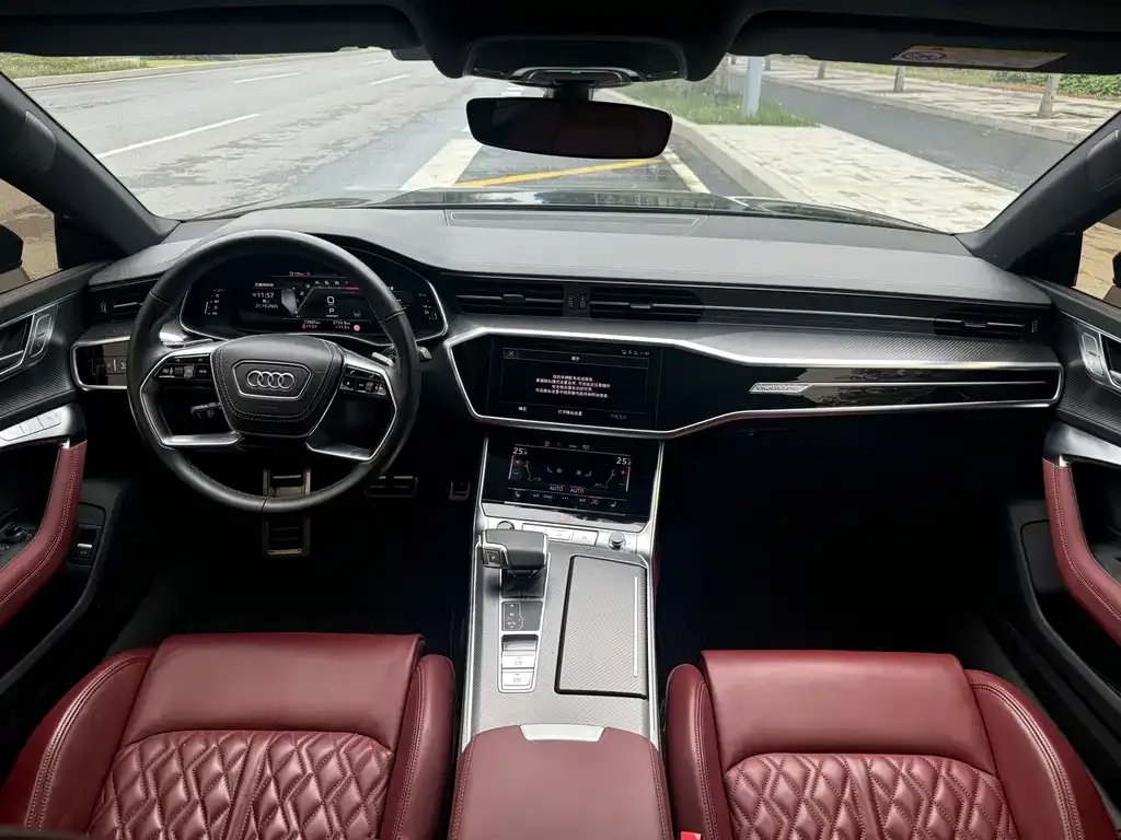 Audi A7L — фото 3