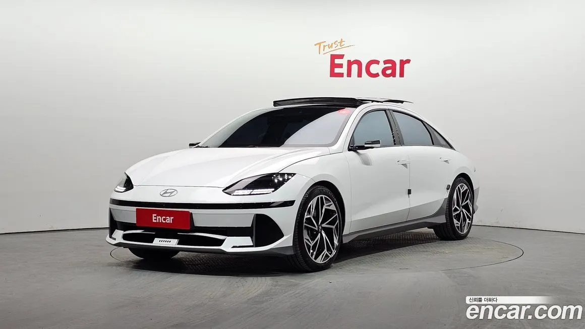 Hyundai Ioniq6 — фото 1