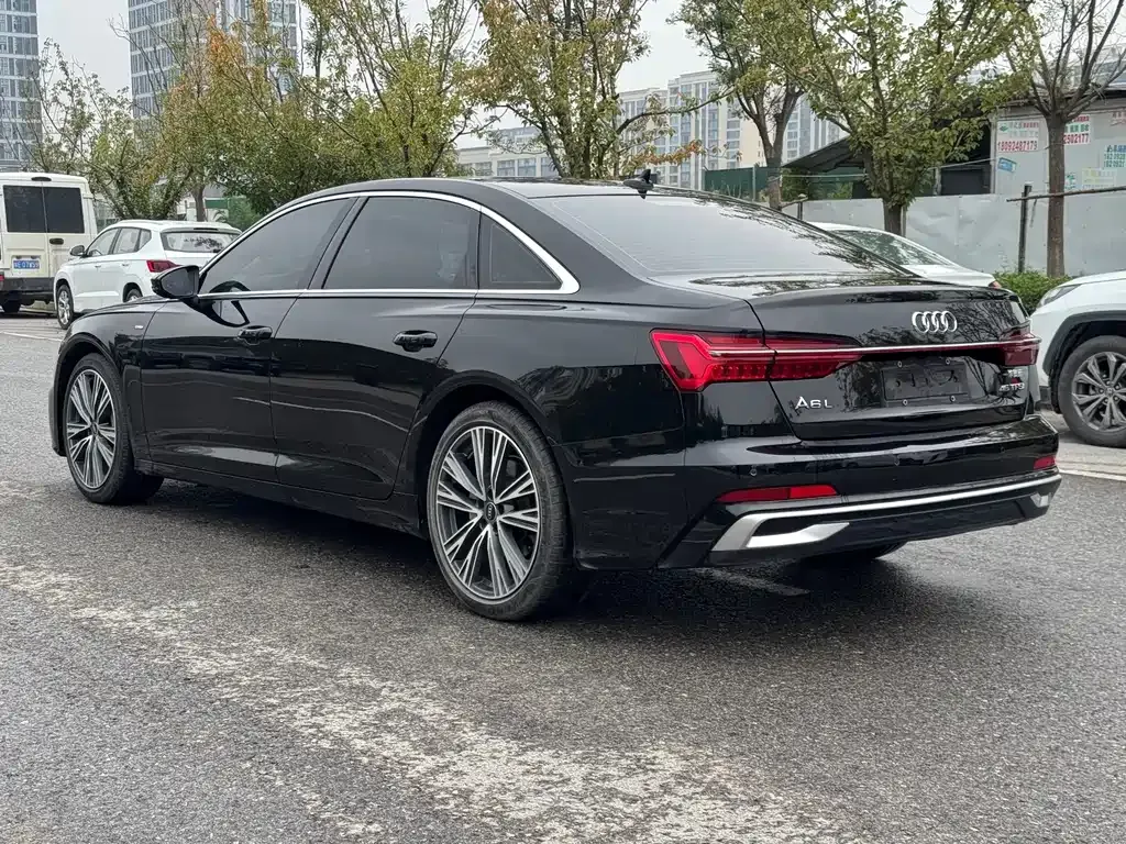 Audi A6L — фото 3