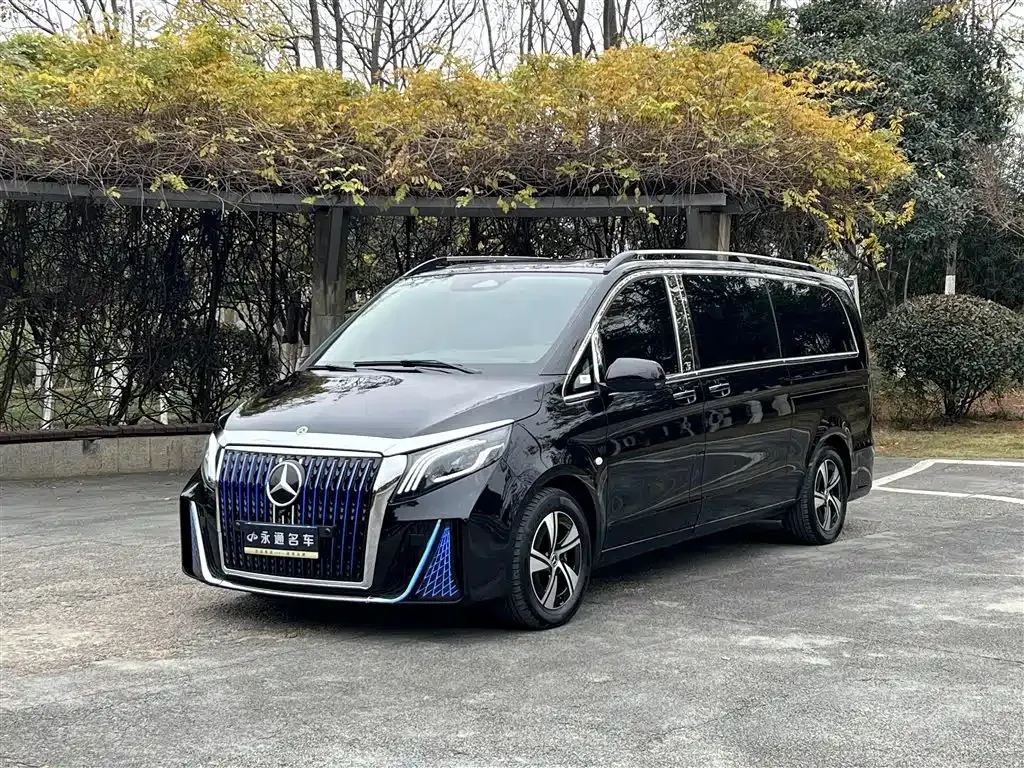Mercedes-Benz Vito — фото 1