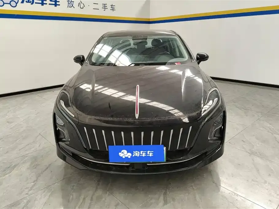 Hongqi E-QM5 — фото 3