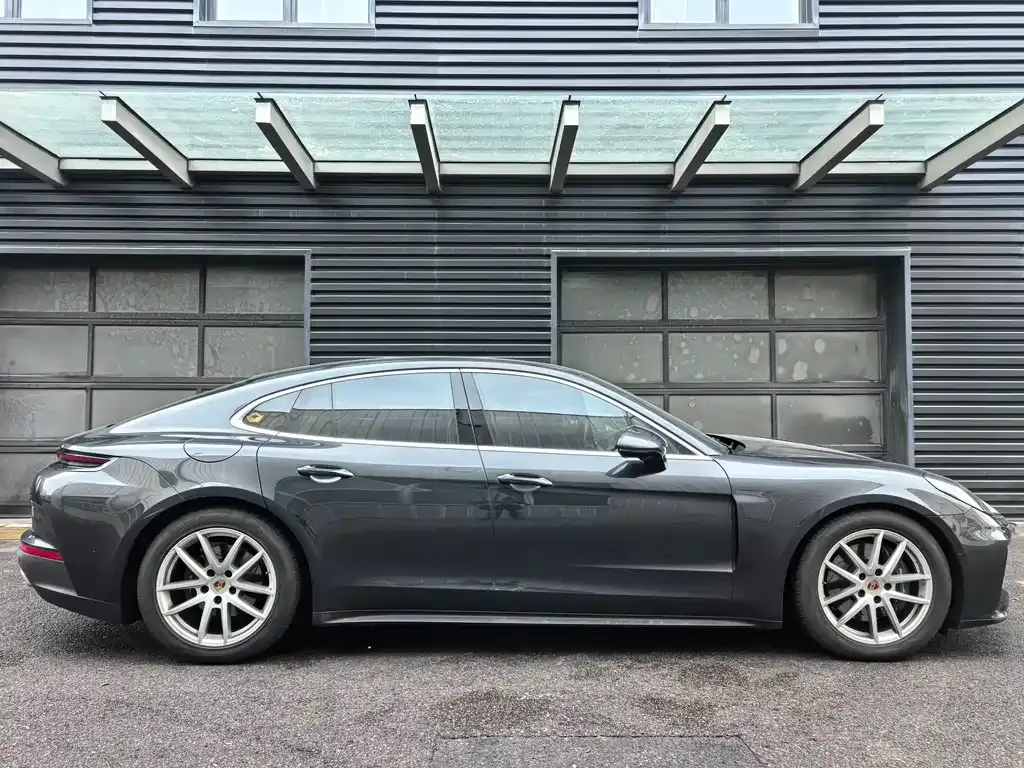 Porsche Panamera — фото 4