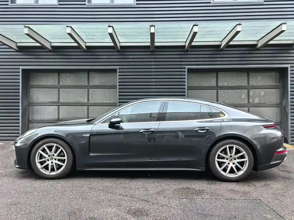 Porsche Panamera — фото 6
