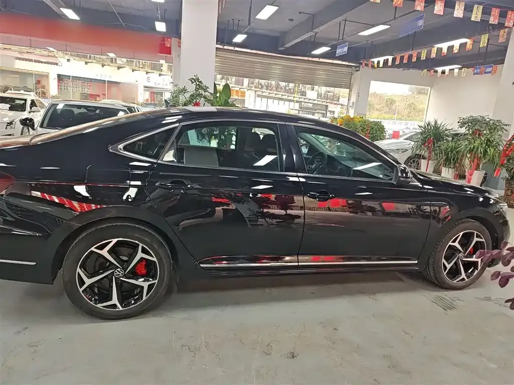 Volkswagen Passat — фото 4