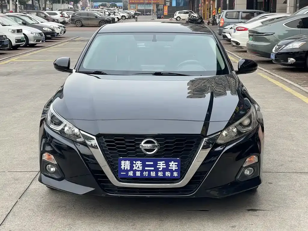 Nissan Teana — фото 2