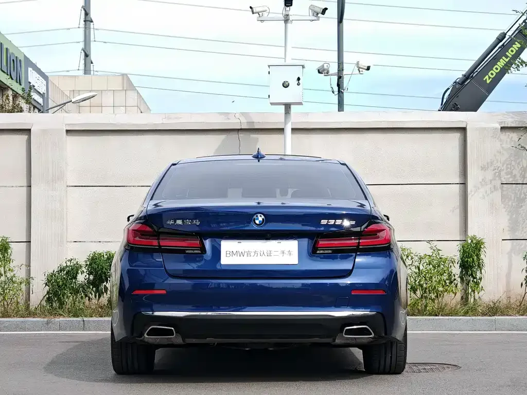 BMW 5 Series New Energy — фото 9