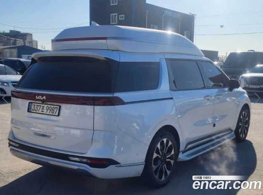 Kia Carnival — фото 10