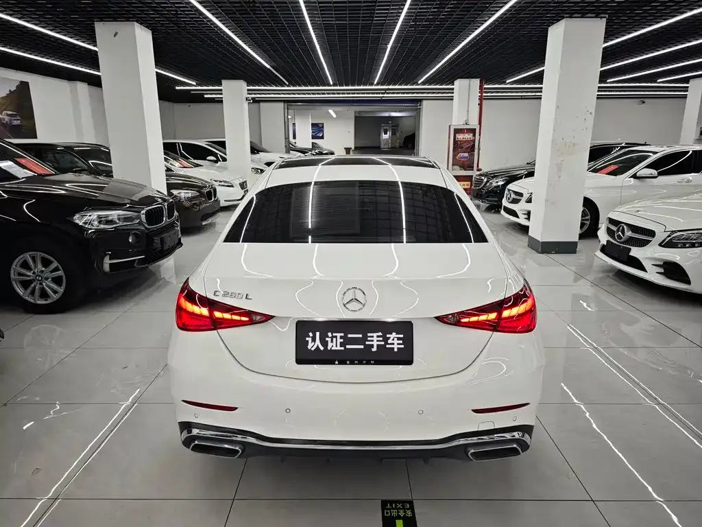 Mercedes-Benz C-Class — фото 10