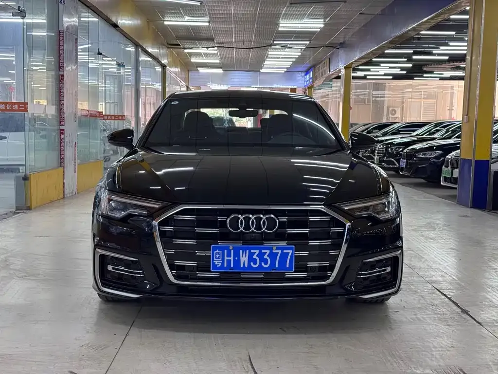 Audi A6L — фото 5