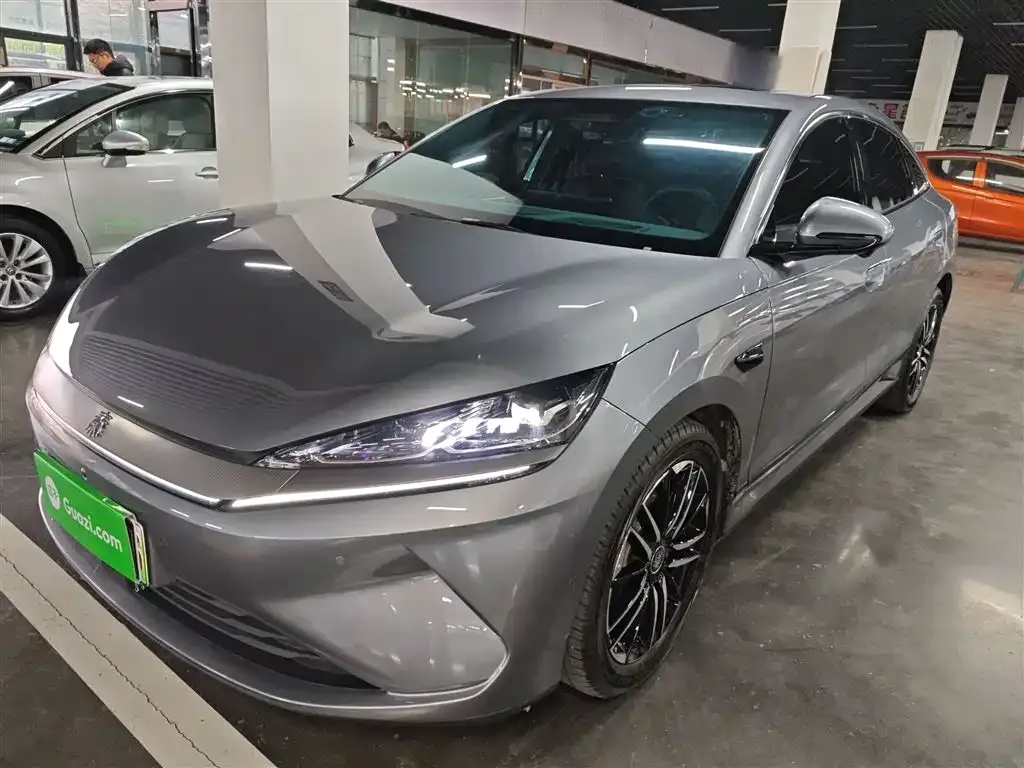 BYD Qin L — фото 1
