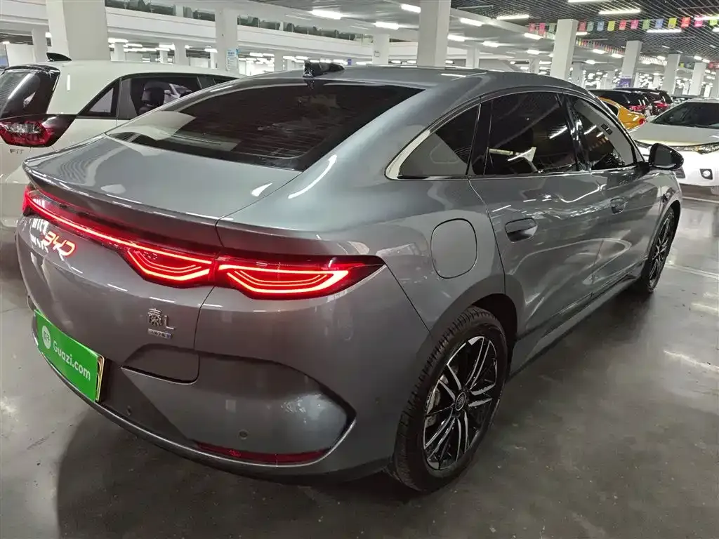 BYD Qin L — фото 4