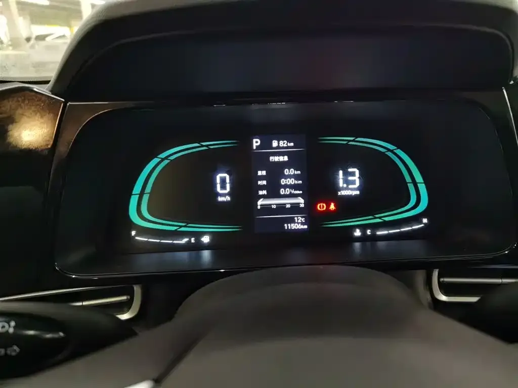 Hyundai Elantra — фото 4