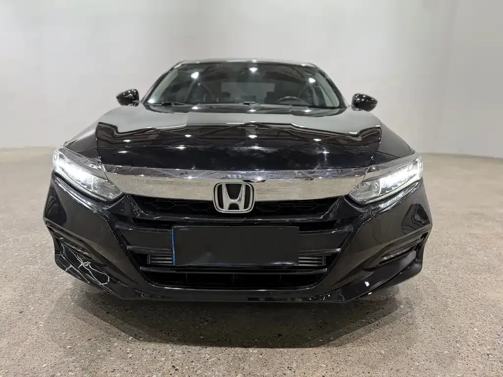 Honda Accord — фото 6