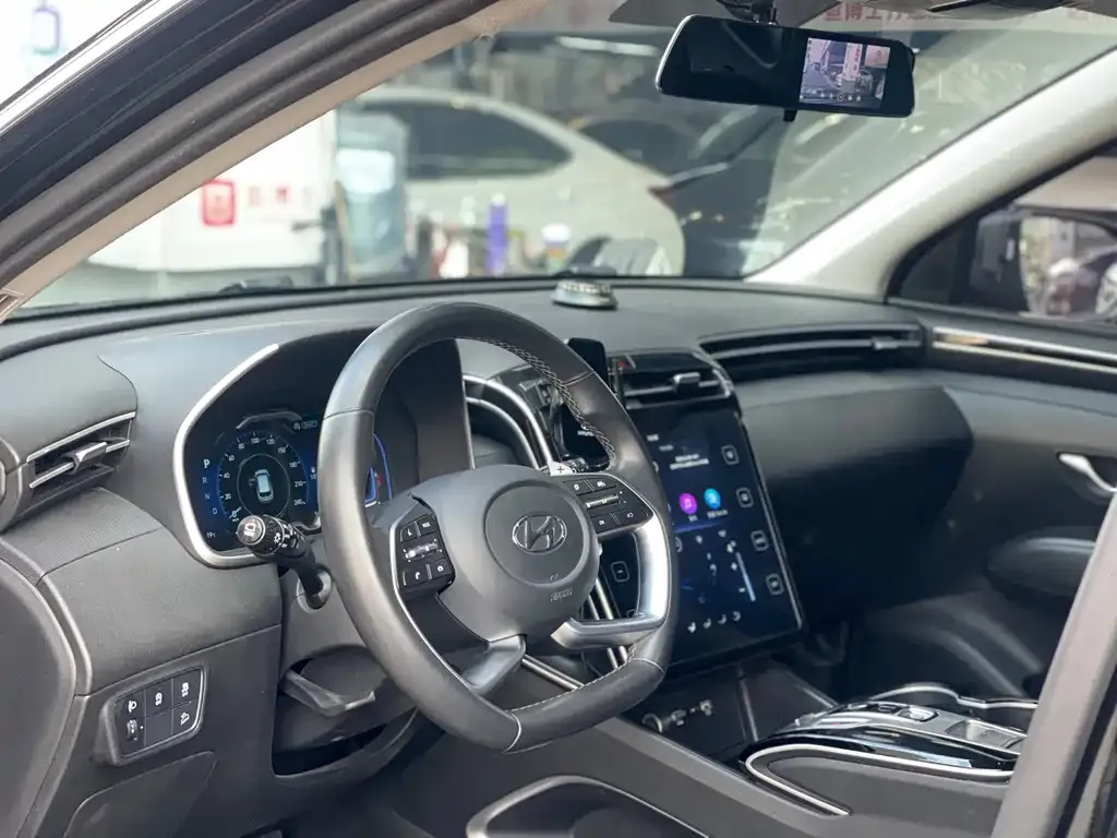 Hyundai Tucson — фото 6
