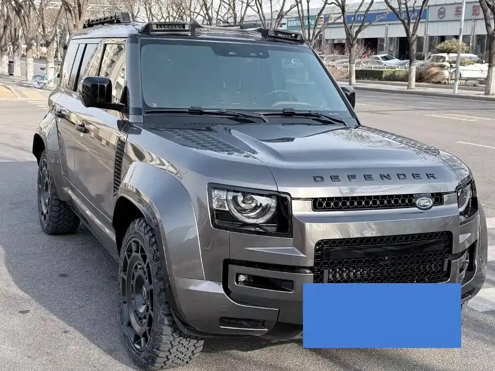 Land Rover Defender — фото 10