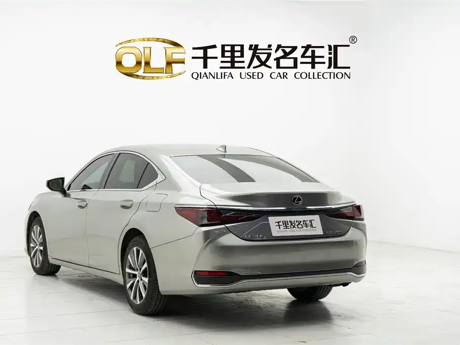 Lexus ES — фото 2