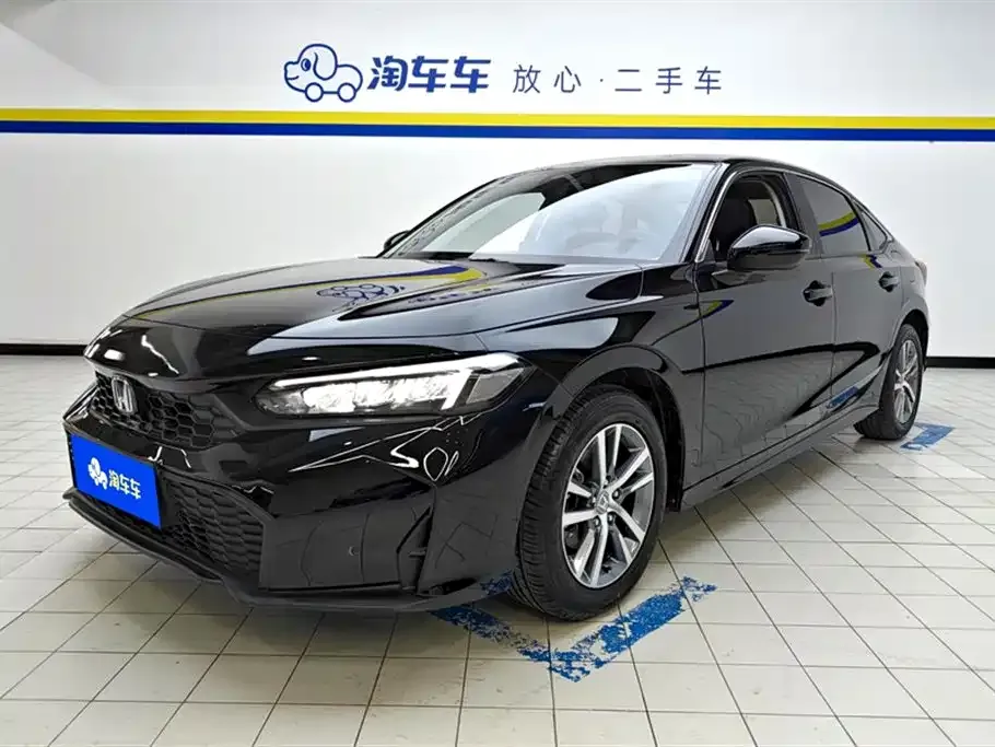 Honda Civic — фото 1
