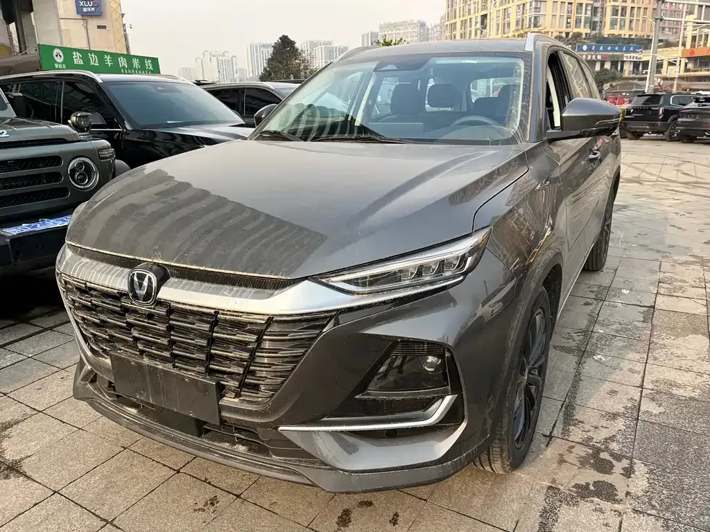 Changan CS75 — фото 1