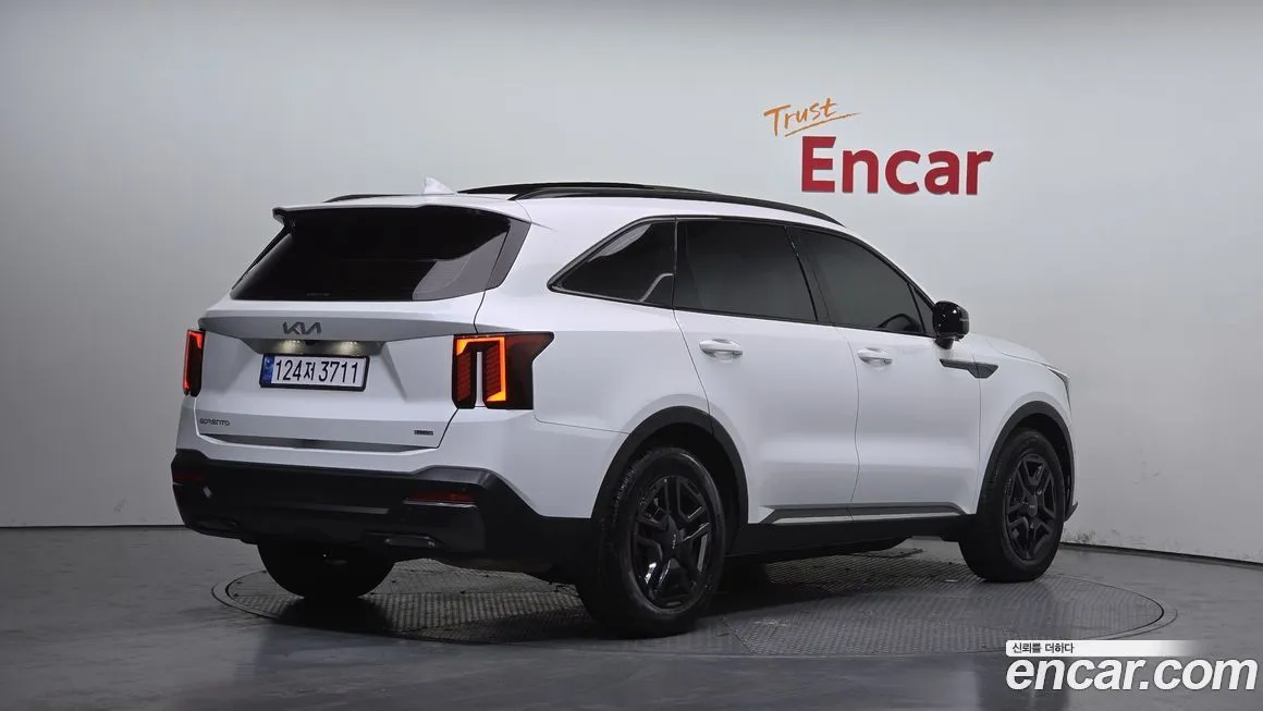 Kia Sorento — фото 4