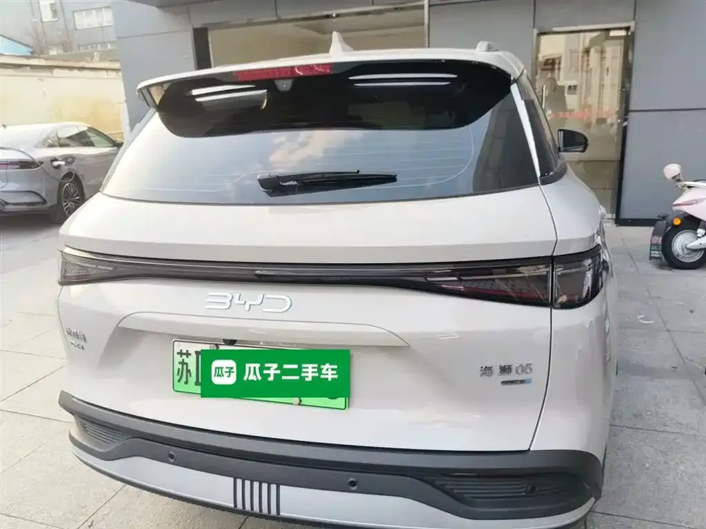 BYD Seal 05 DM-i — фото 8