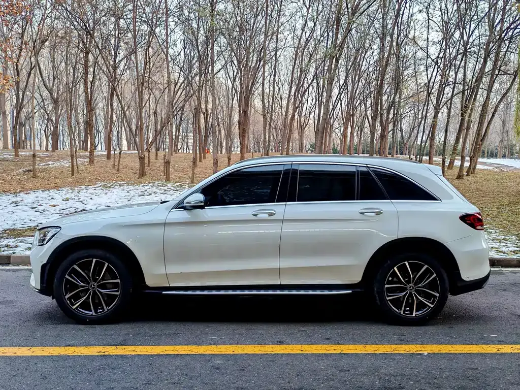 Mercedes-Benz GLC — фото 9