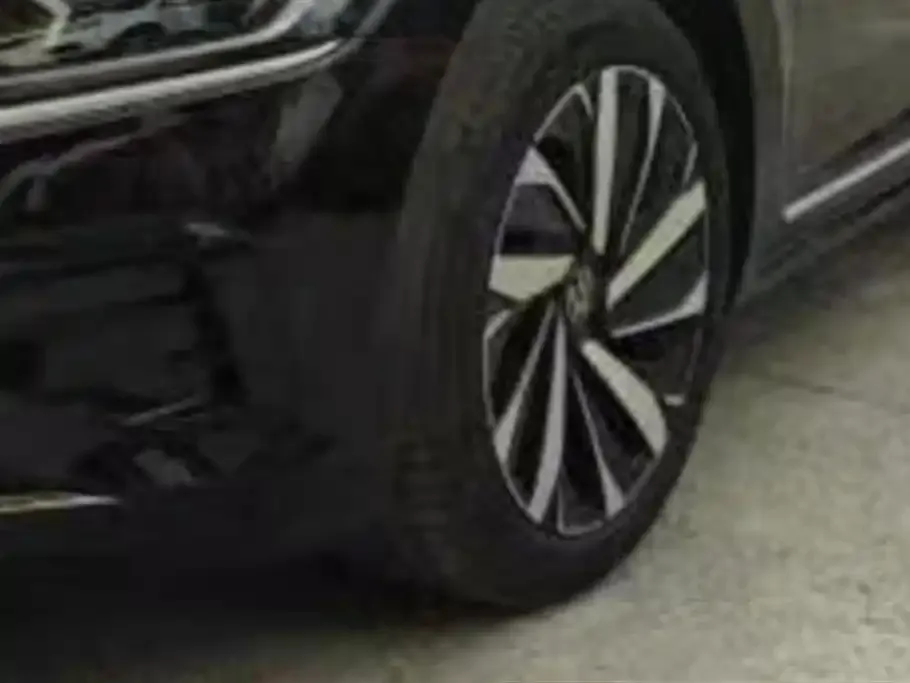 Volkswagen Passat — фото 6