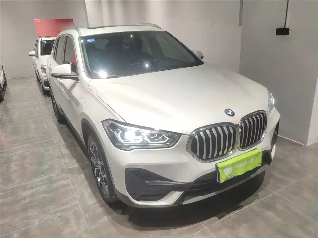 BMW X1 — фото 2