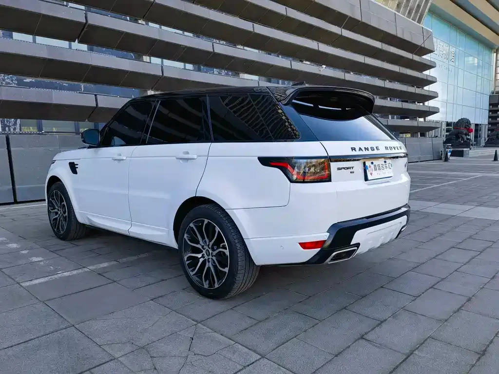 Land Rover Sport — фото 10