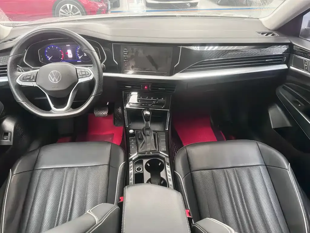 Volkswagen Passat — фото 7