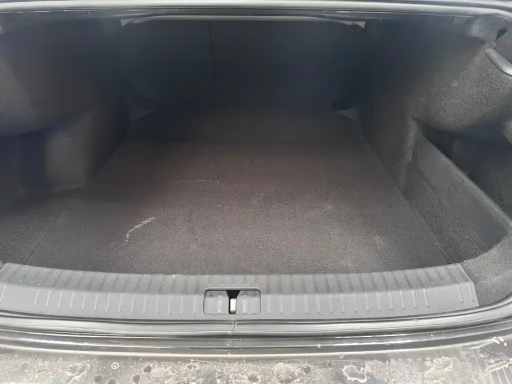 Volkswagen Passat — фото 10