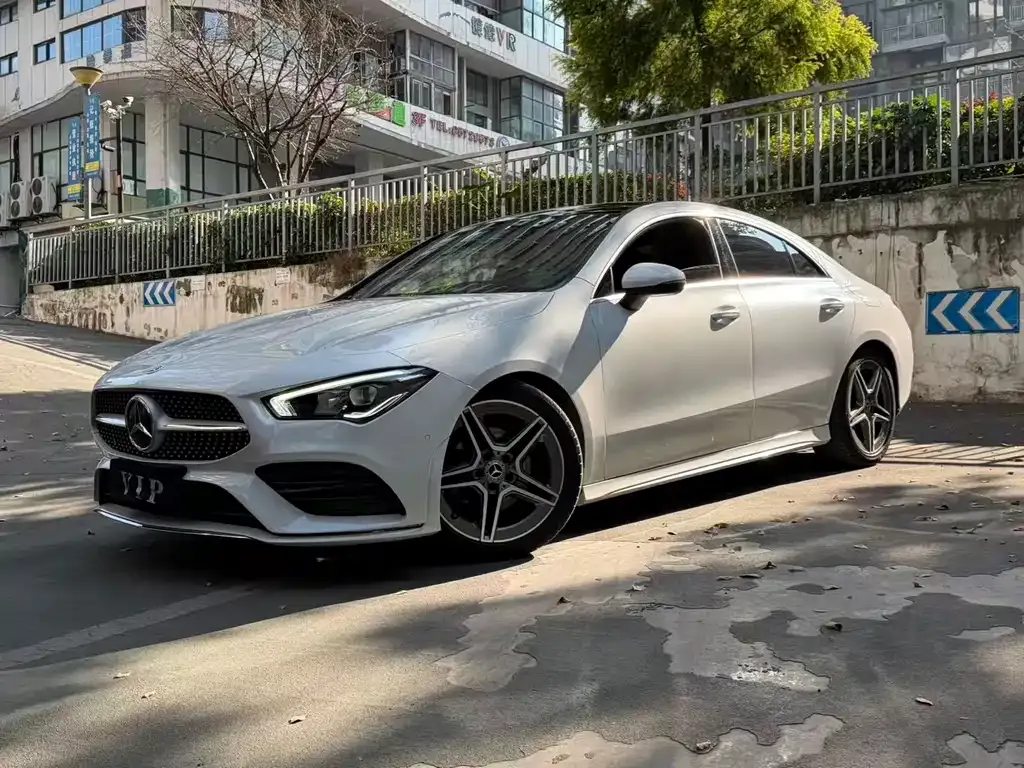 Mercedes-Benz CLA (Import) — фото 9
