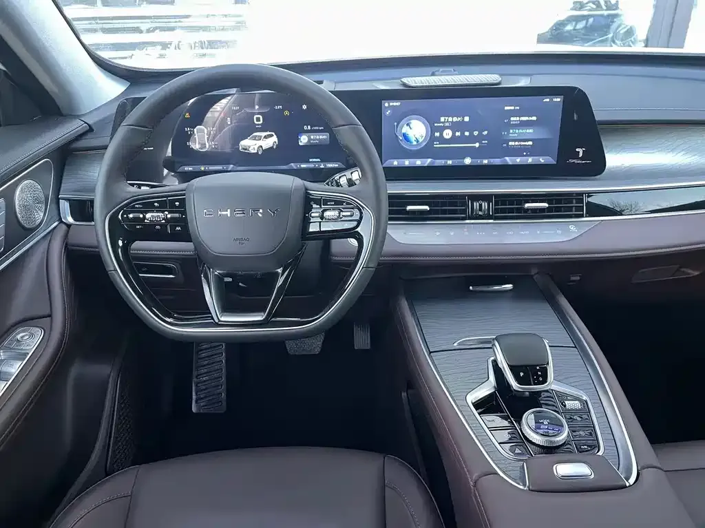 Chery Tiggo 8 PRO — фото 10