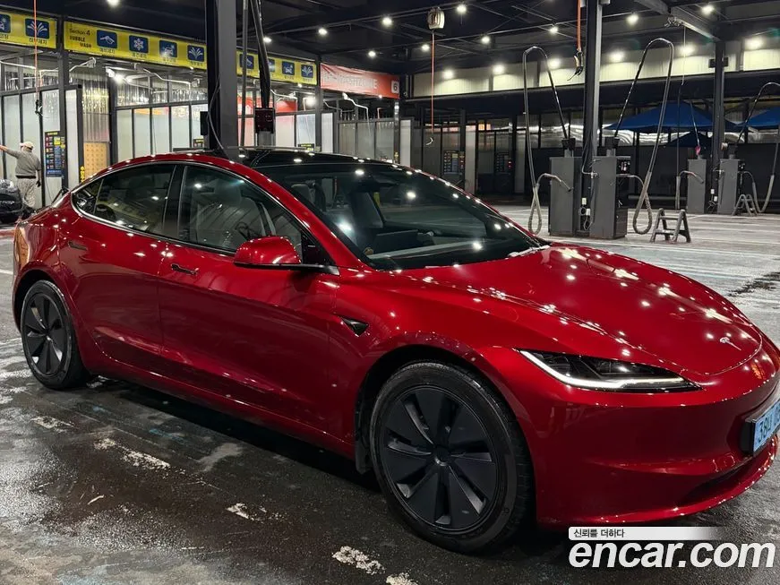 Tesla Model 3 — фото 4