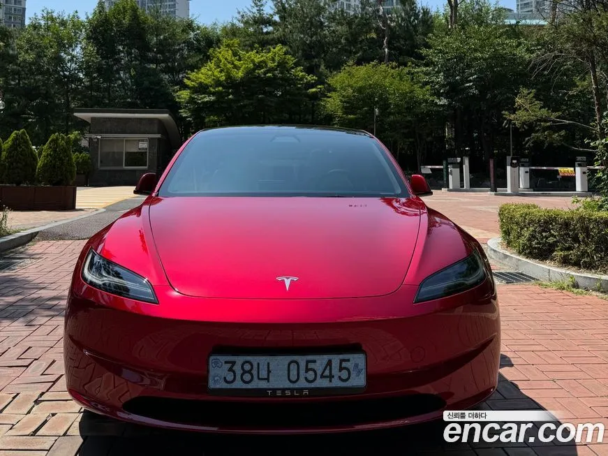 Tesla Model 3 — фото 8