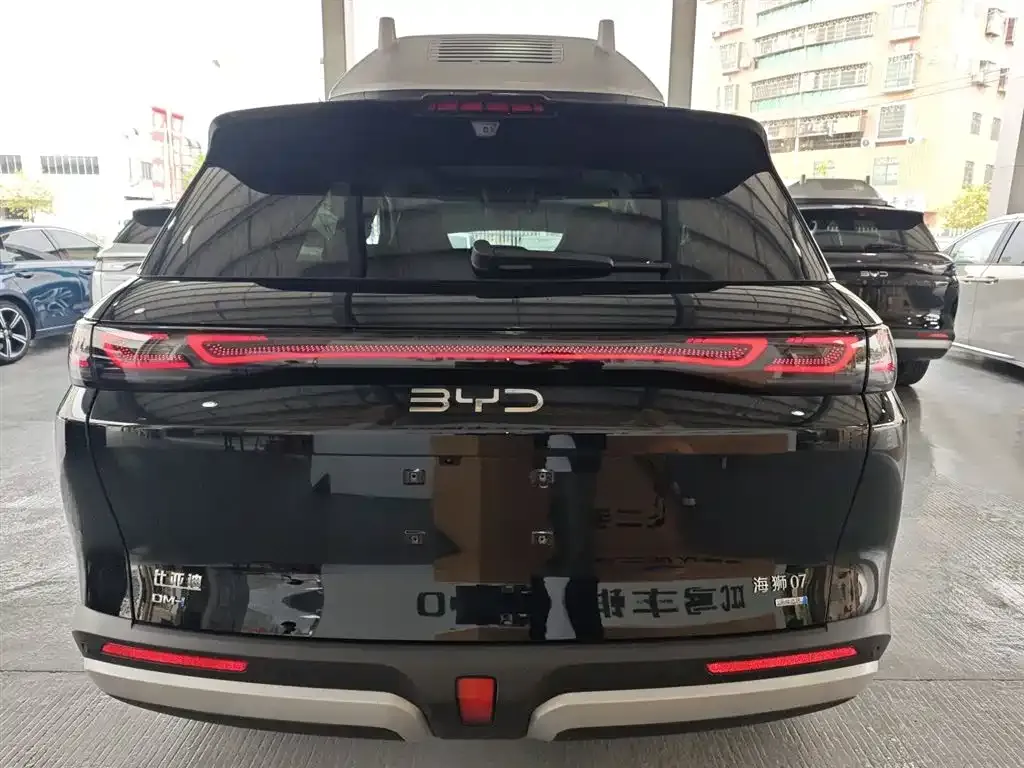 BYD Hiace 07 DM-i — фото 6