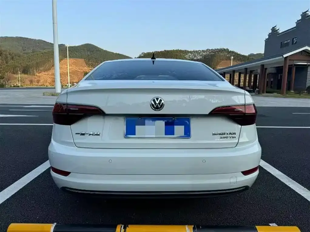 Volkswagen Sagitar — фото 4