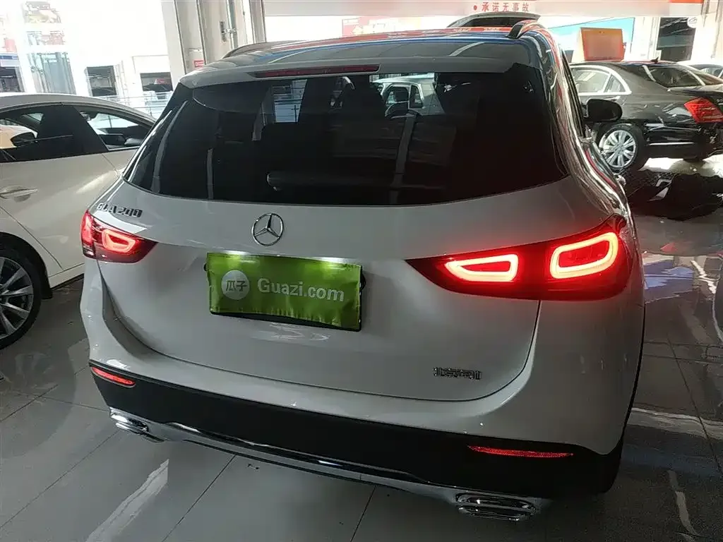 Mercedes-Benz GLA — фото 6
