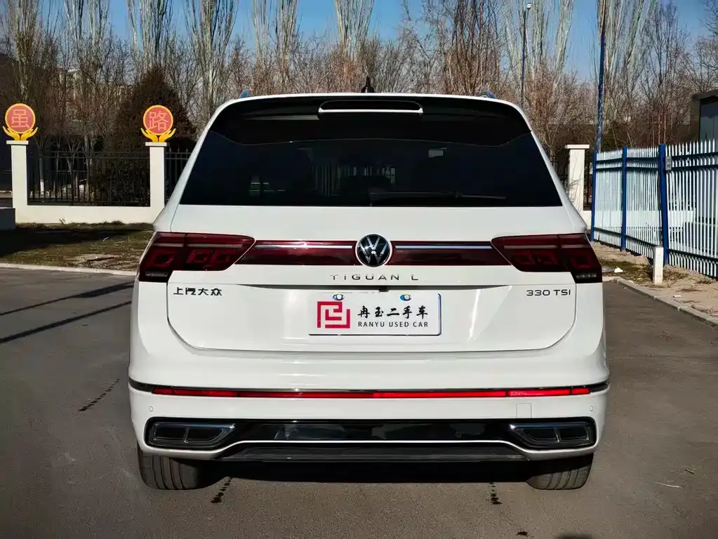 Volkswagen Tiguan L — фото 4