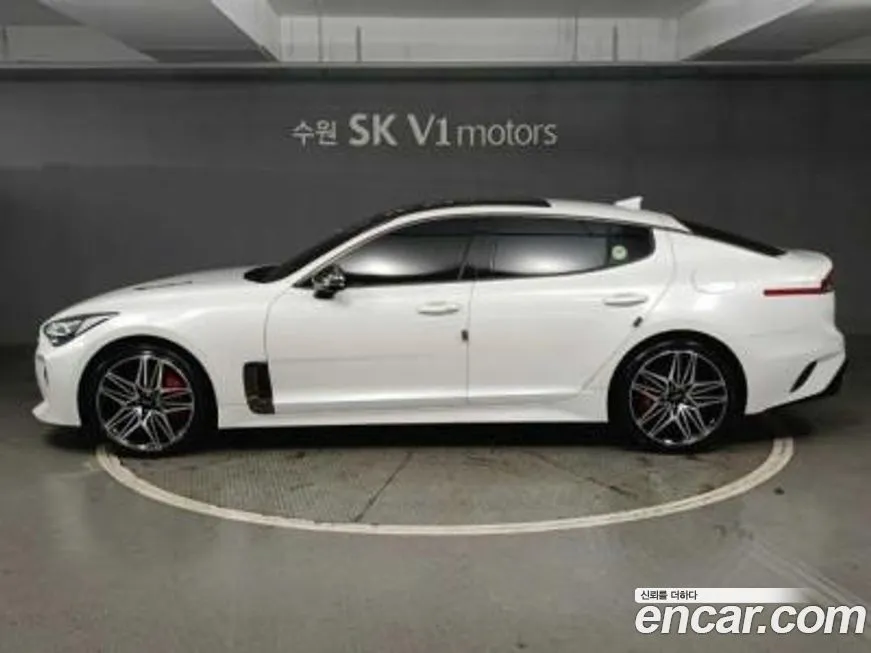 Kia Stinger — фото 5