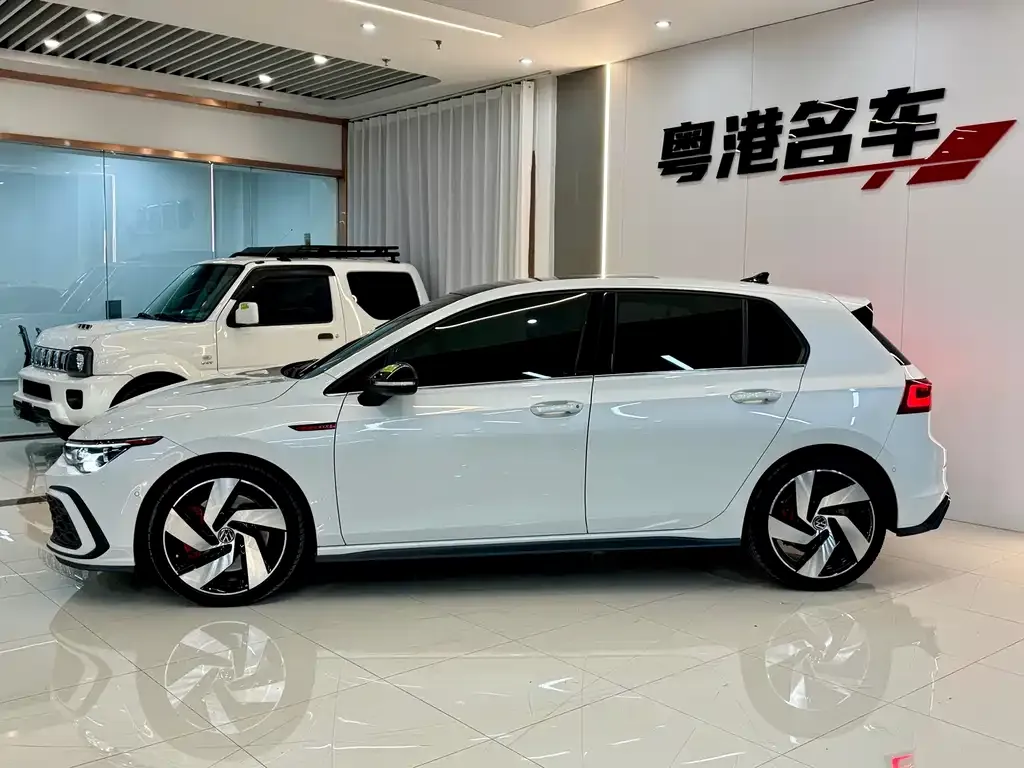 Volkswagen Golf GTI — фото 2