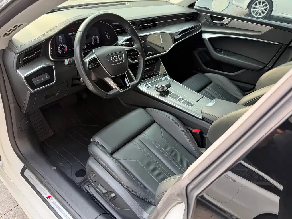 Audi A7 — фото 10